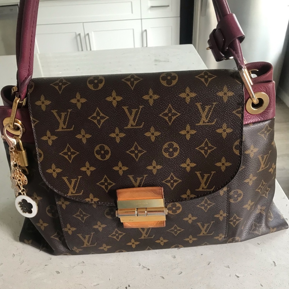 Authentic Louis Vuitton bag-
